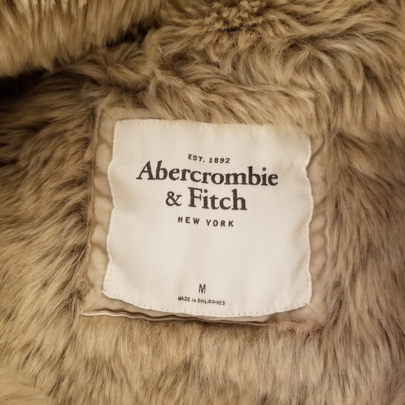 Abercrombie faux fur sweater hoodie - Picture 4 of 4